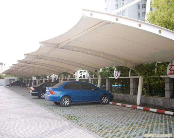 膜結(jié)構(gòu)汽車棚