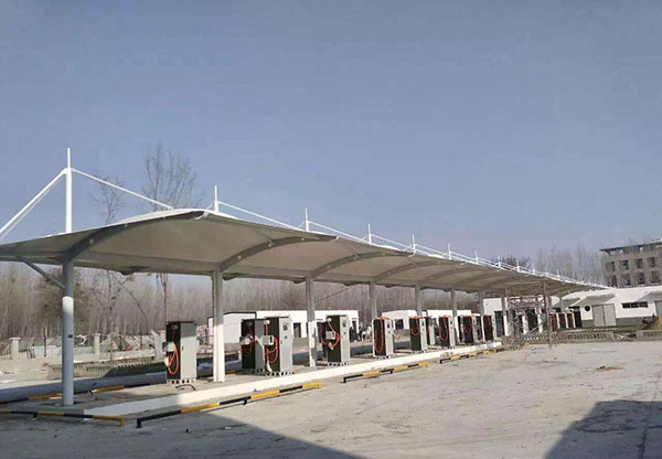 充電樁車棚